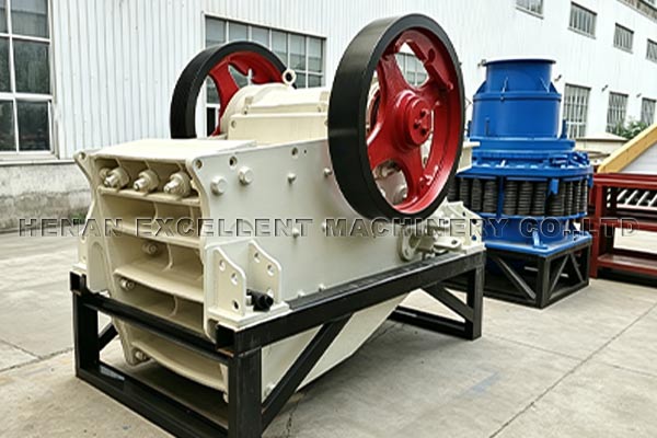 Traditional jaw crusher Traditional jaw crusher